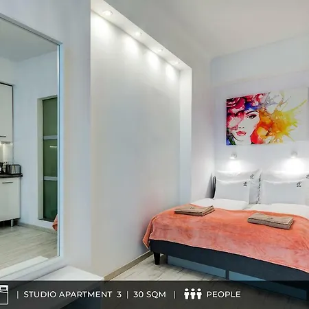 D.five Regi Posta Apartment