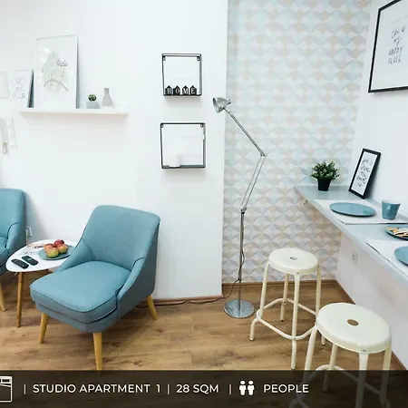 D.five Regi Posta Apartment